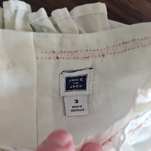 Janie And Jack White Blouse with Red Bow Accent - Picture 3 of 3